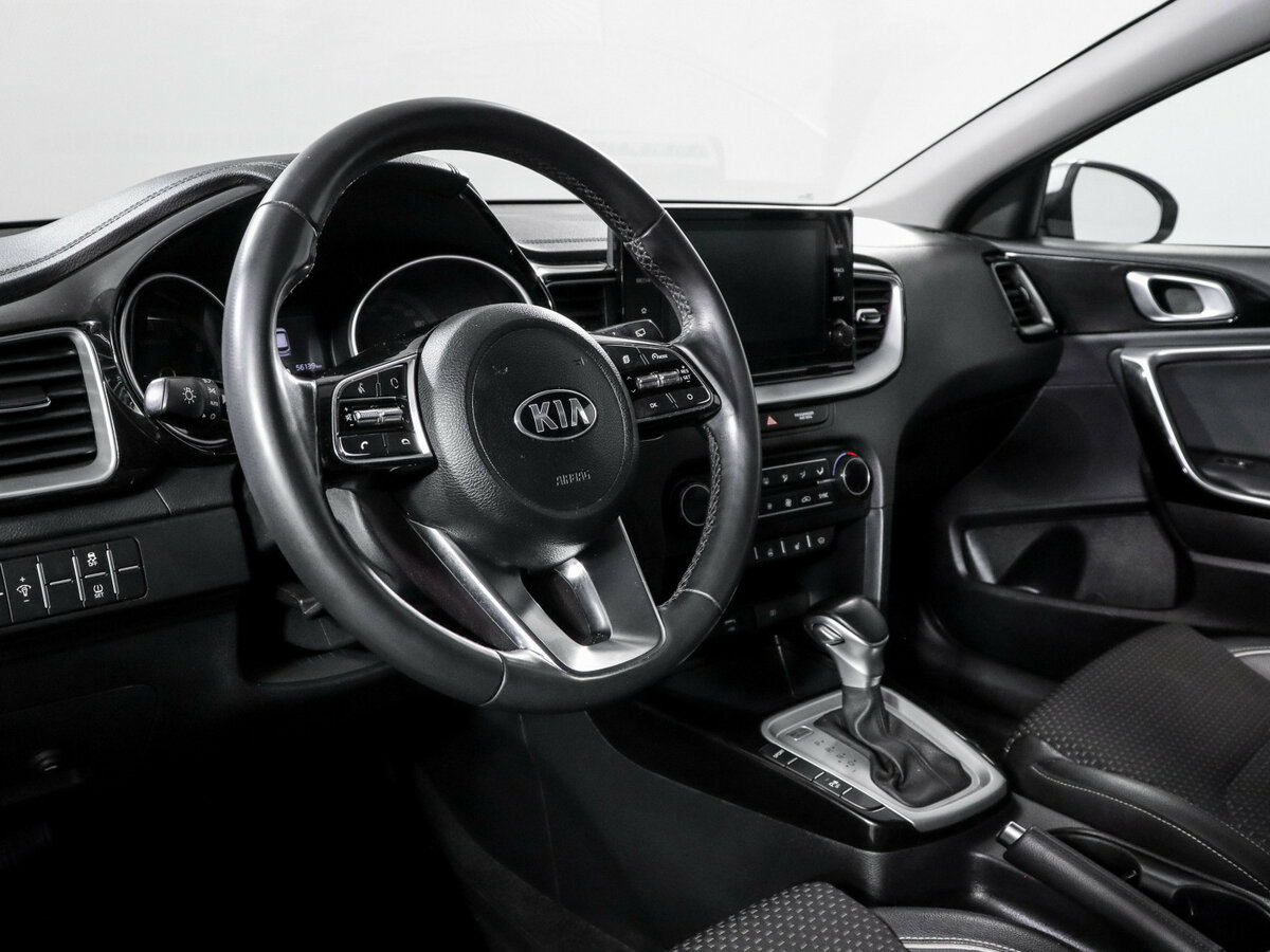 Купить Kia Ceed с пробегом. Фото: #13