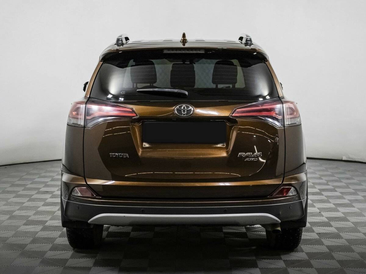 Купить Toyota RAV4 с пробегом. Фото: #4