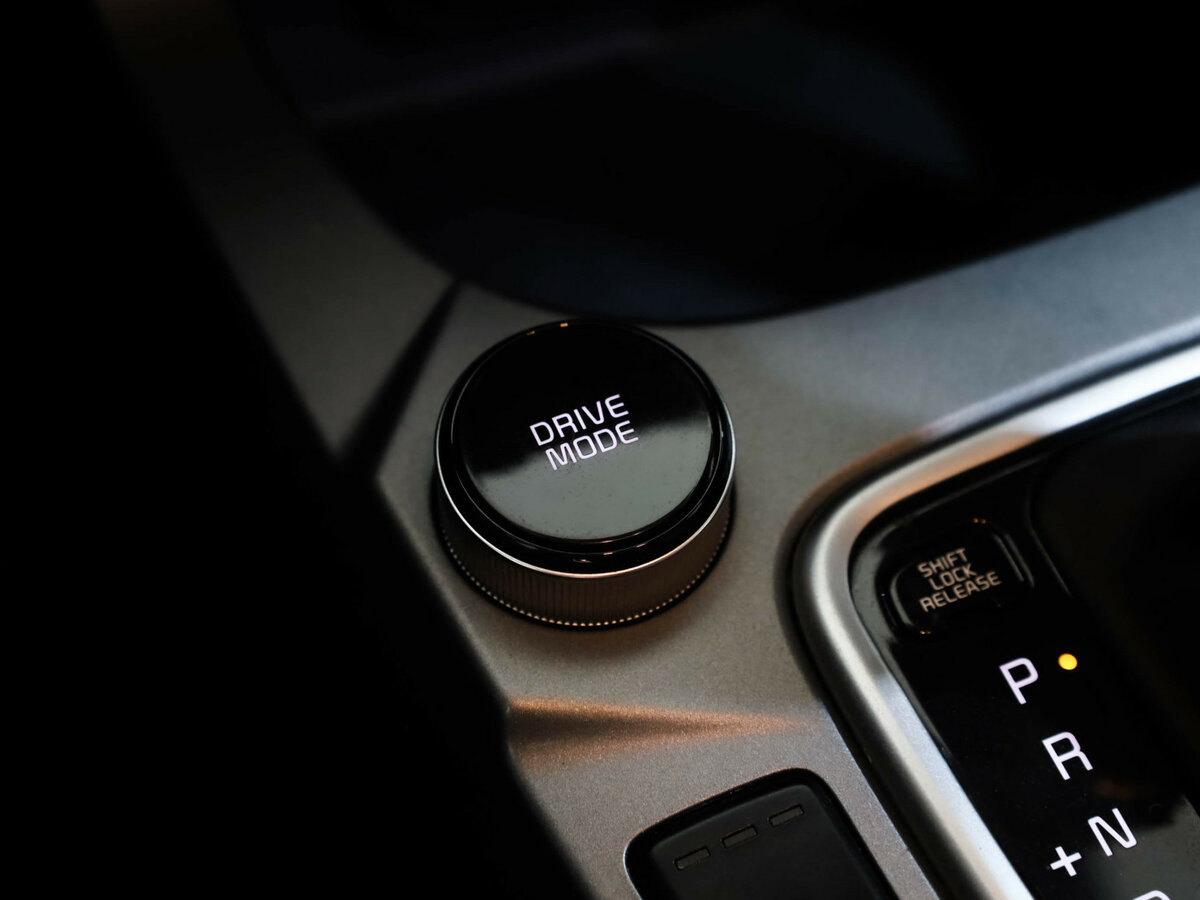 Купить Kia Seltos с пробегом. Фото: #17