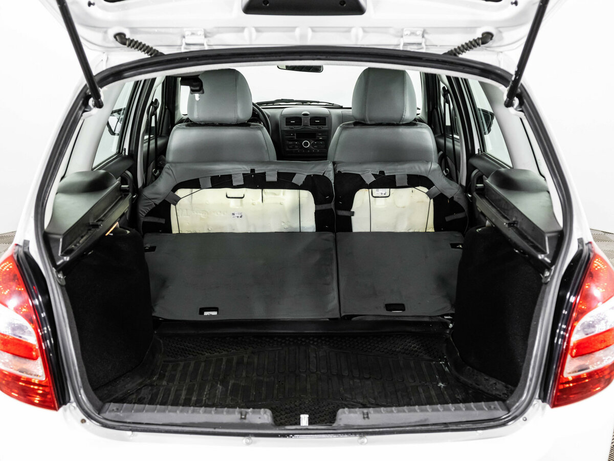 Купить Lada (ВАЗ) Granta с пробегом. Фото: #14