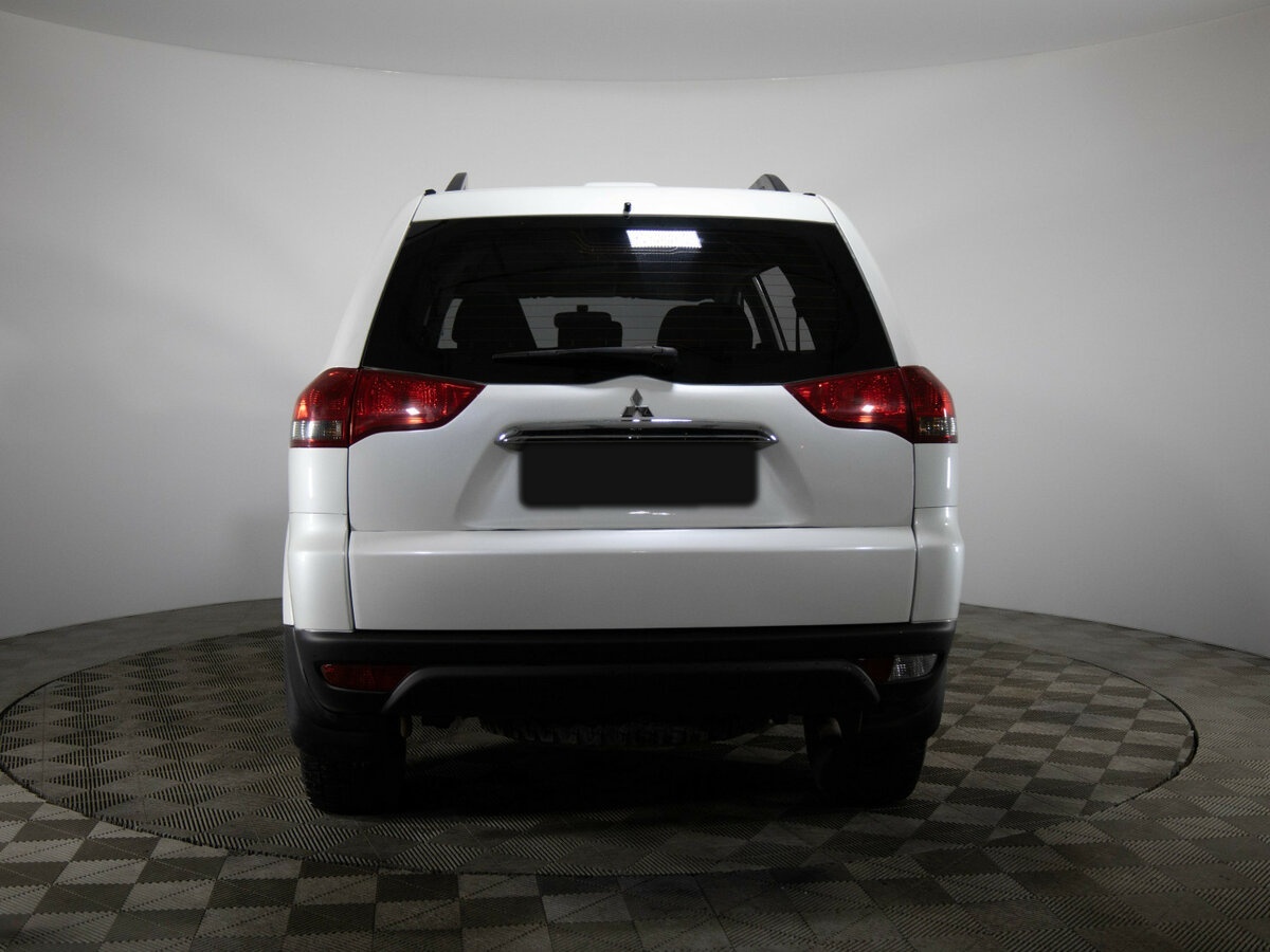 Купить Mitsubishi Pajero Sport с пробегом. Фото: #5