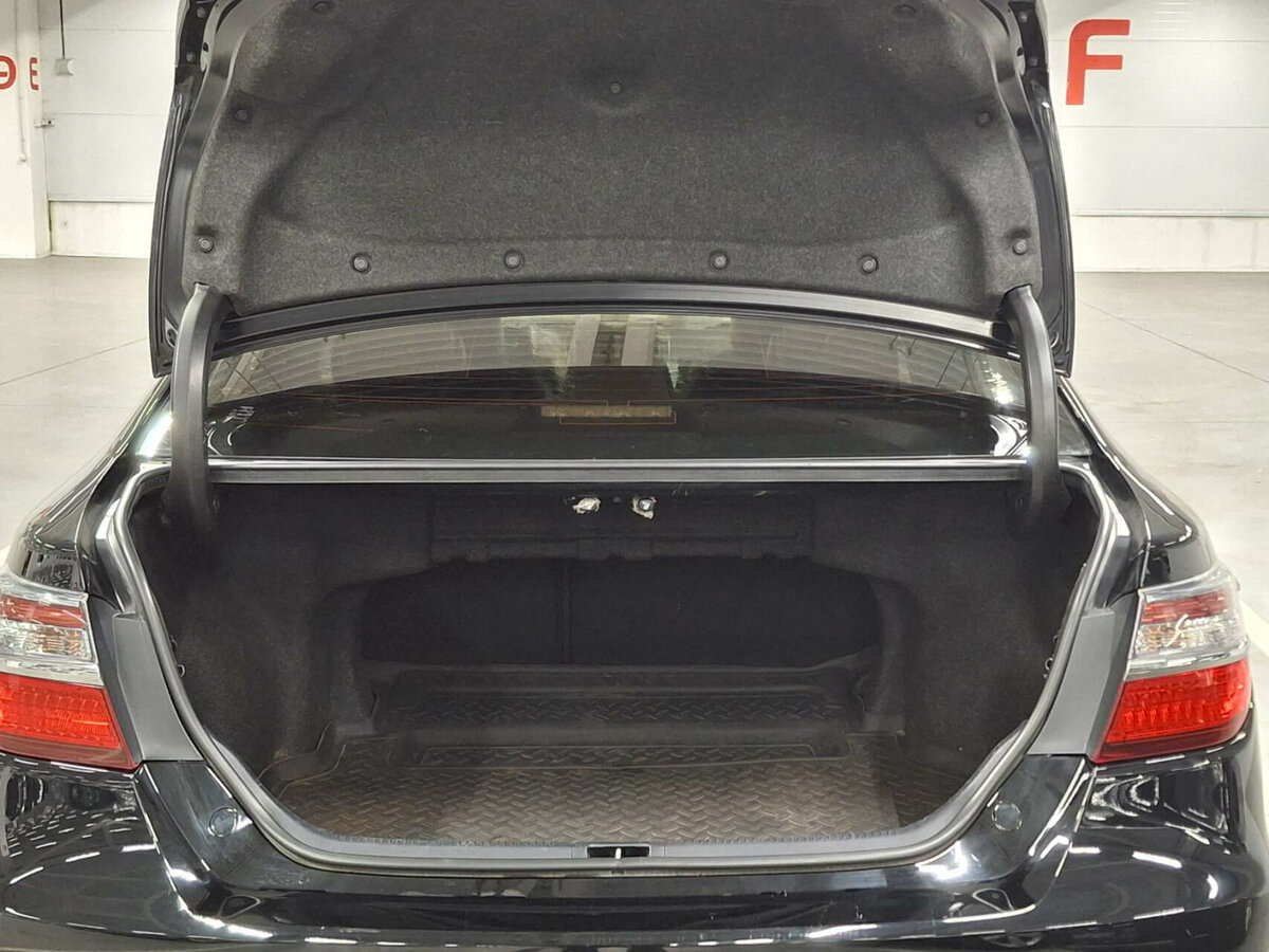 Купить Toyota Camry с пробегом. Фото: #8