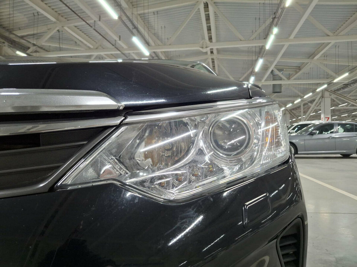 Купить Toyota Camry с пробегом. Фото: #15