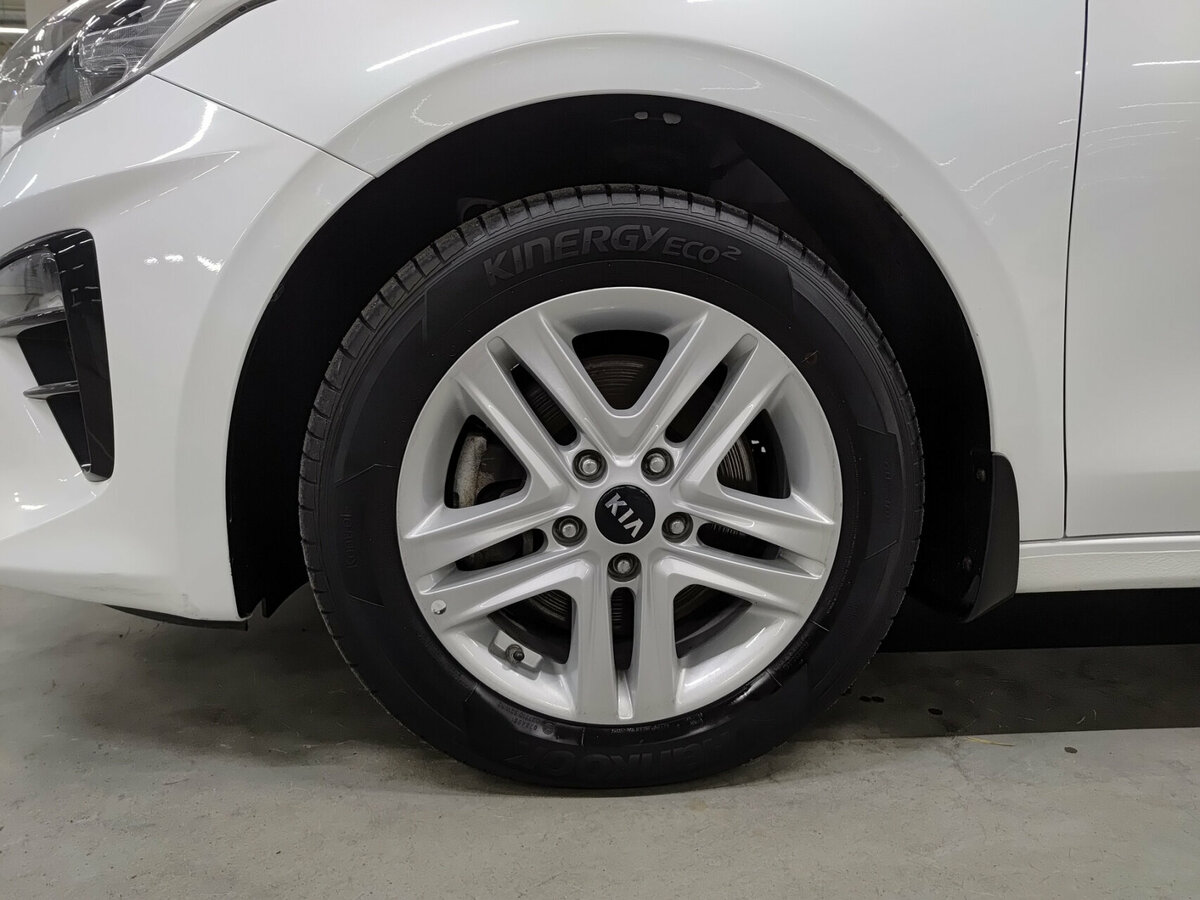 Купить Kia Ceed с пробегом. Фото: #17