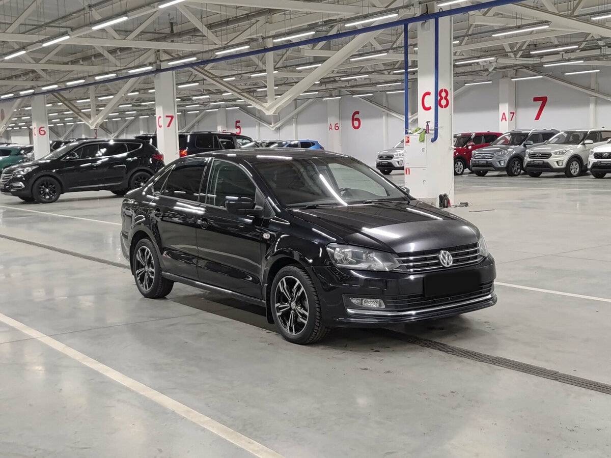 Купить Volkswagen Polo с пробегом. Фото: #2
