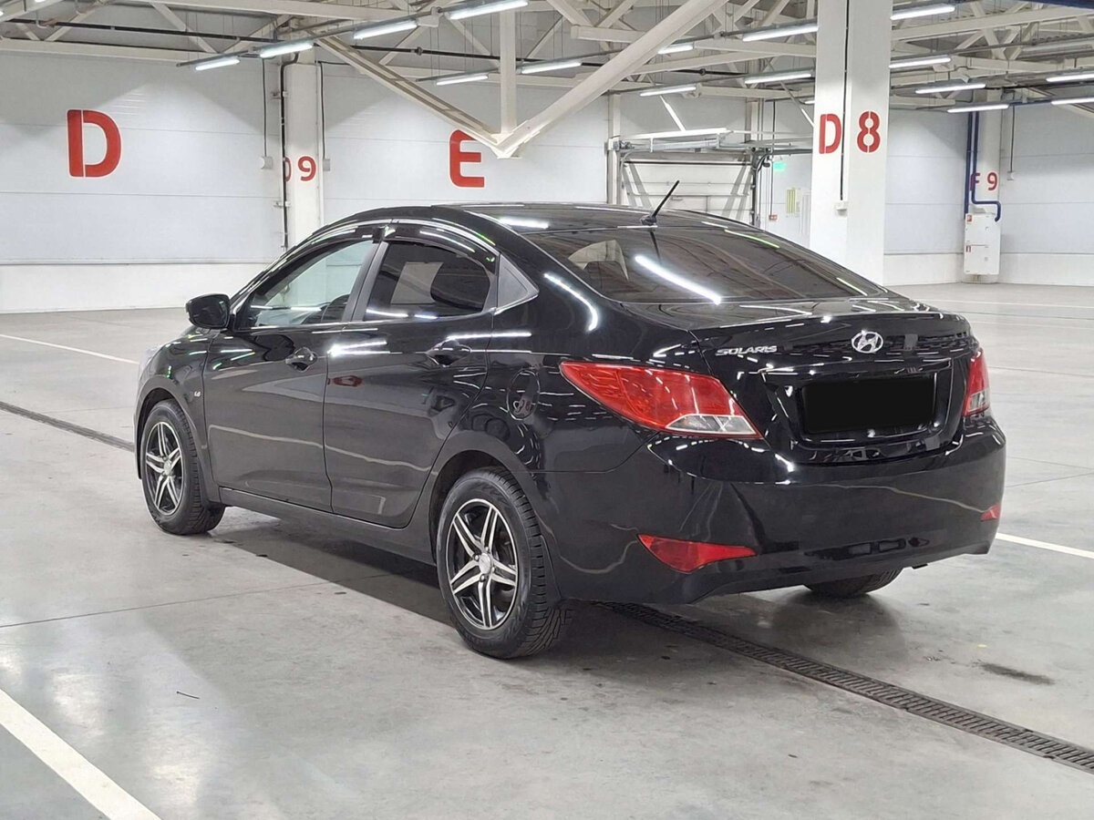 Купить Hyundai Solaris с пробегом. Фото: #6