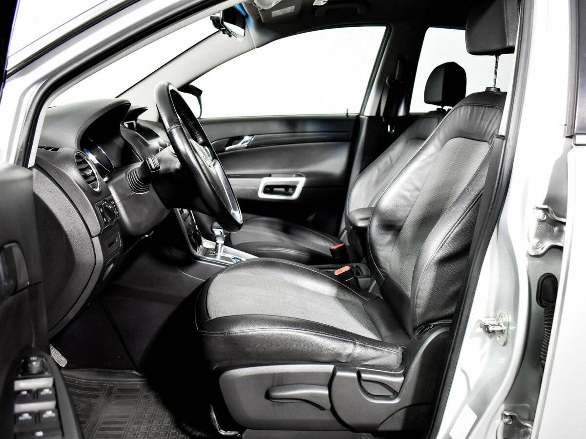 Купить Opel Antara с пробегом. Фото: #9