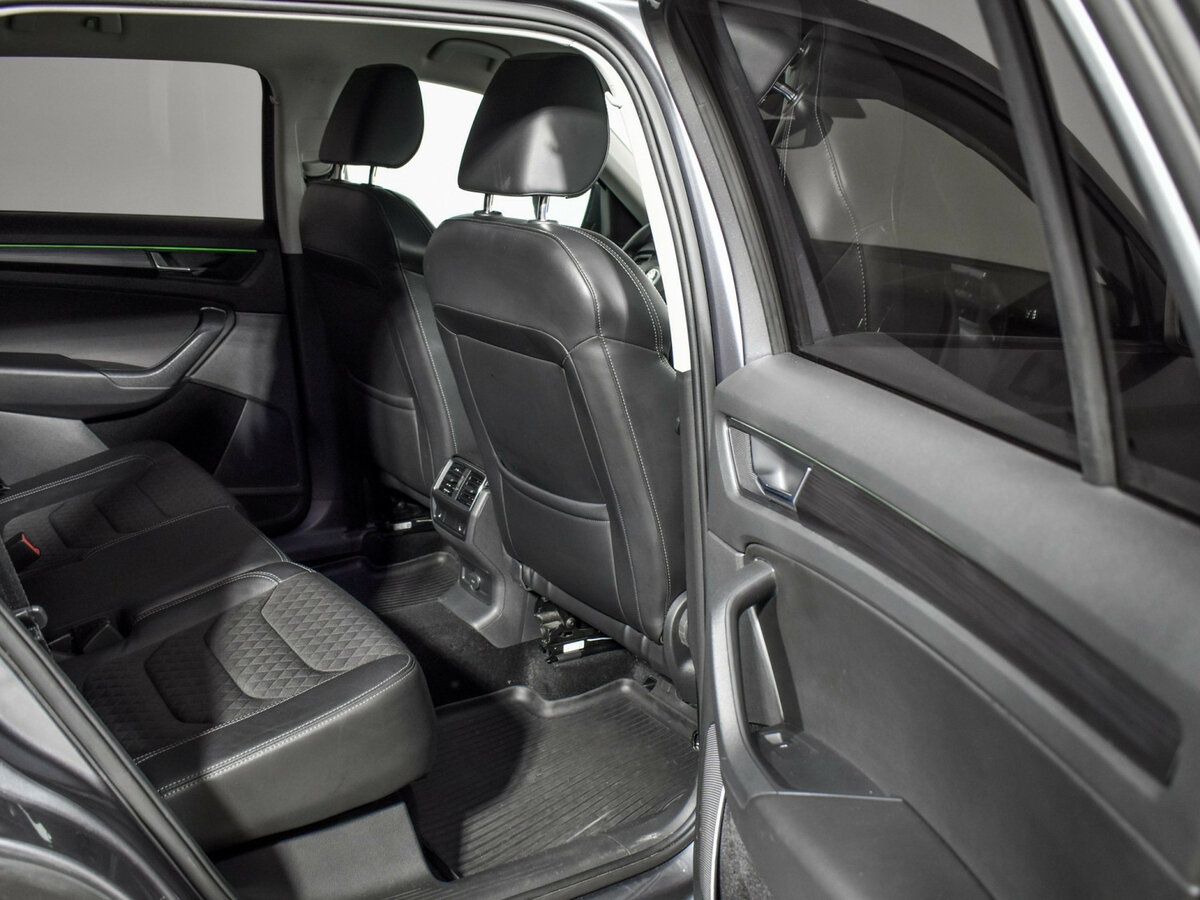 Купить Skoda Kodiaq с пробегом. Фото: #11