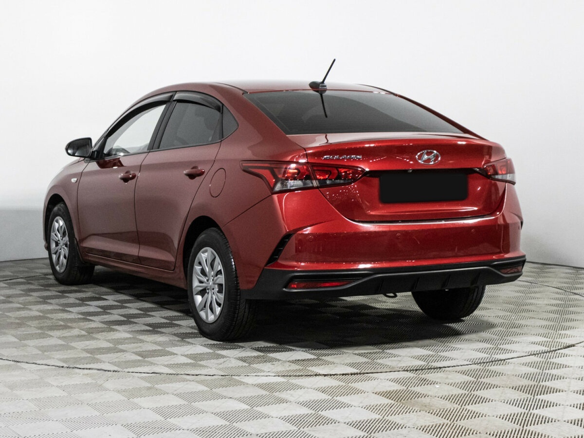 Купить Hyundai Solaris с пробегом. Фото: #6