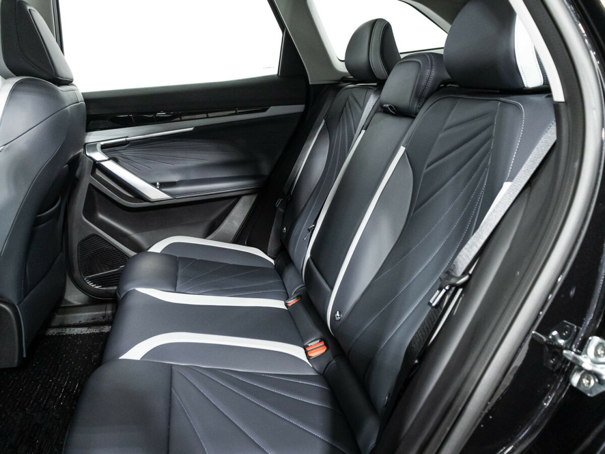 Купить Geely Atlas с пробегом. Фото: #7