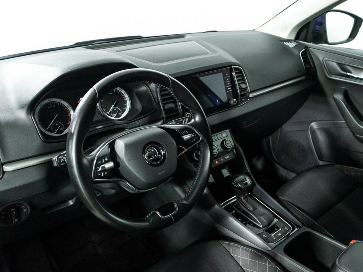 Купить Skoda Karoq с пробегом. Фото: #10
