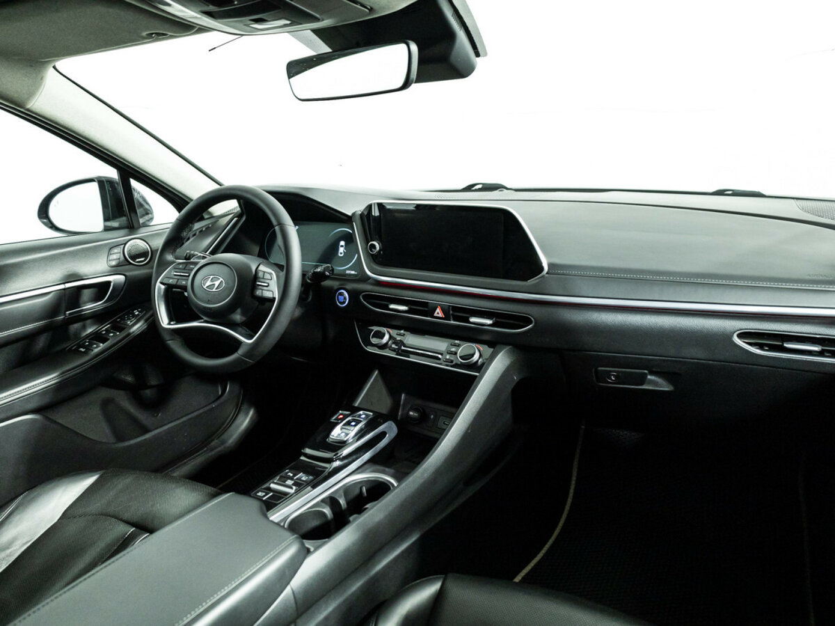 Купить Hyundai Sonata с пробегом. Фото: #7
