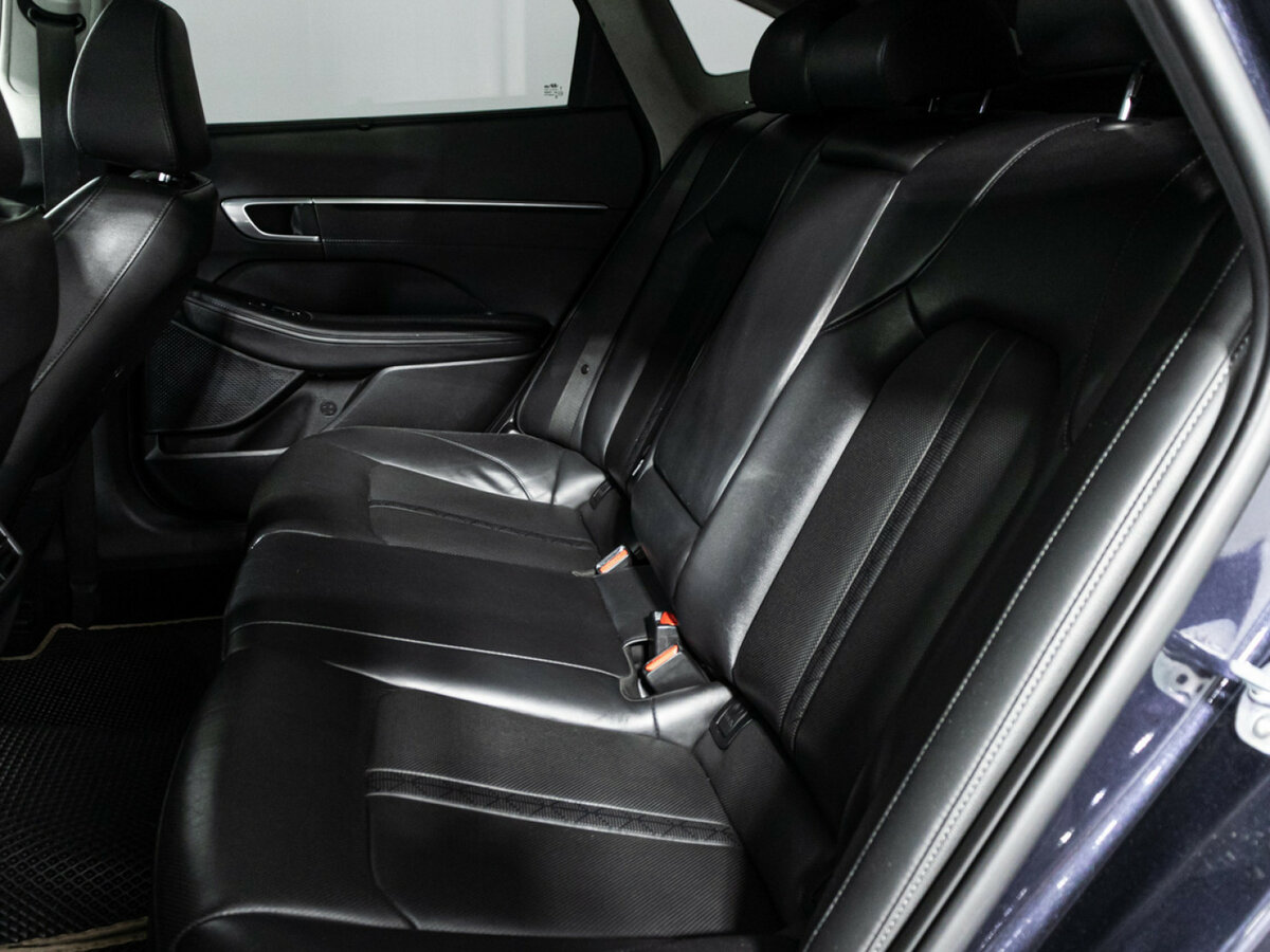 Купить Hyundai Sonata с пробегом. Фото: #8