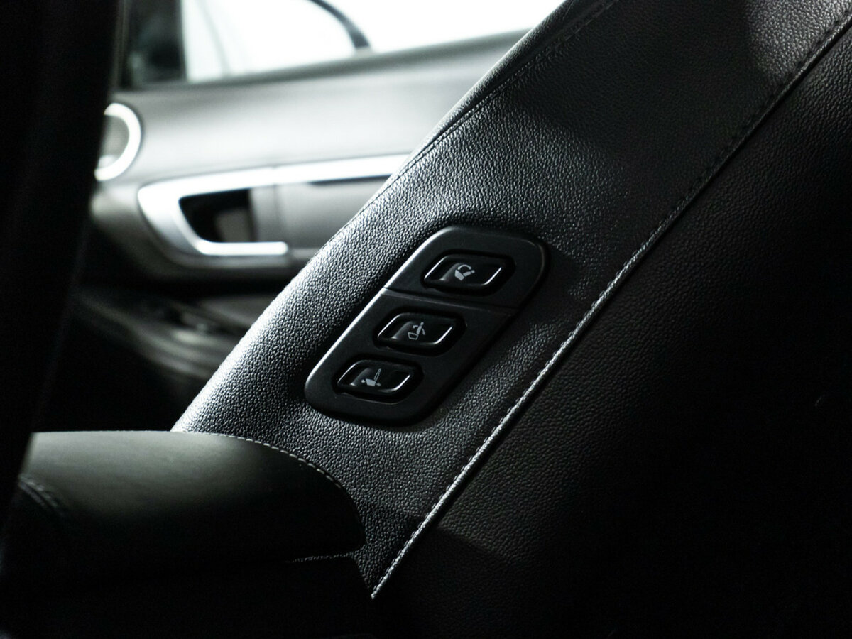 Купить Hyundai Sonata с пробегом. Фото: #13