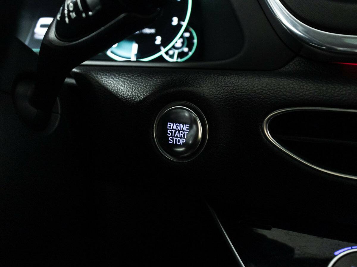 Купить Hyundai Sonata с пробегом. Фото: #21