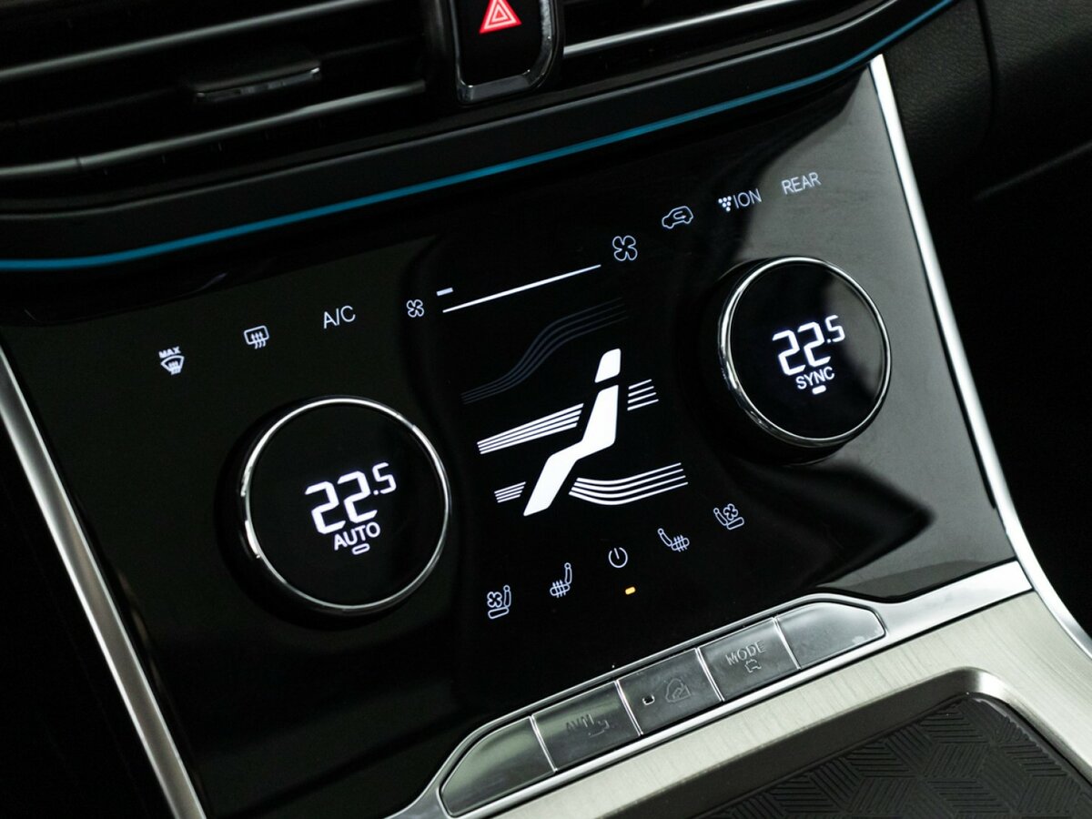 Купить EXEED VX с пробегом. Фото: #13