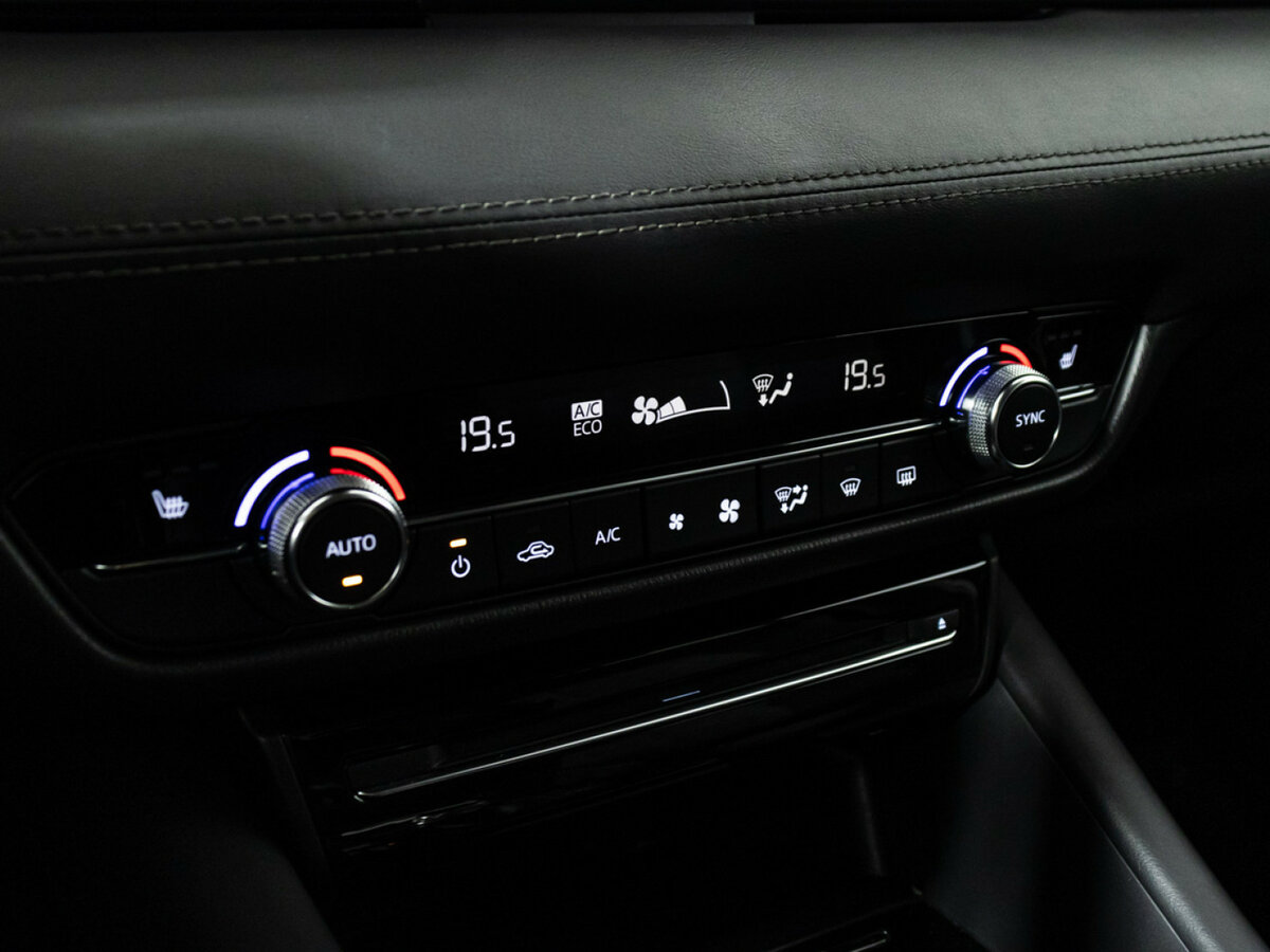 Купить Mazda 6 с пробегом. Фото: #15