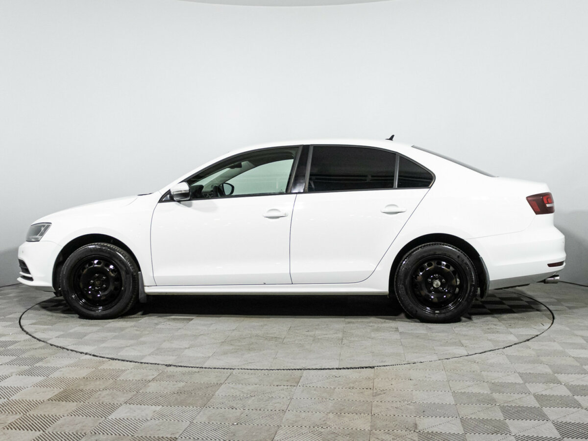 Купить Volkswagen Jetta с пробегом. Фото: #7
