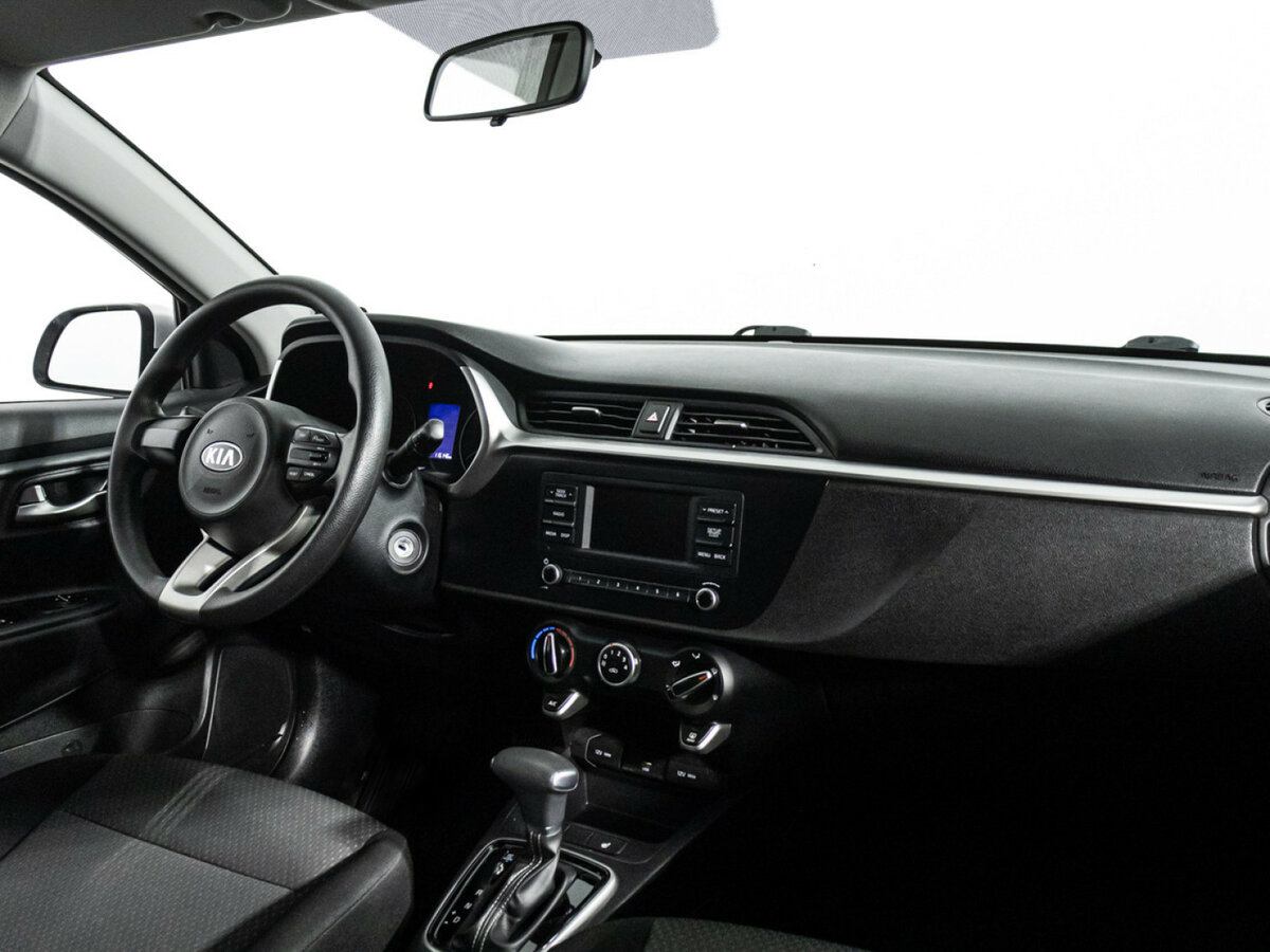 Купить Kia Rio с пробегом. Фото: #8