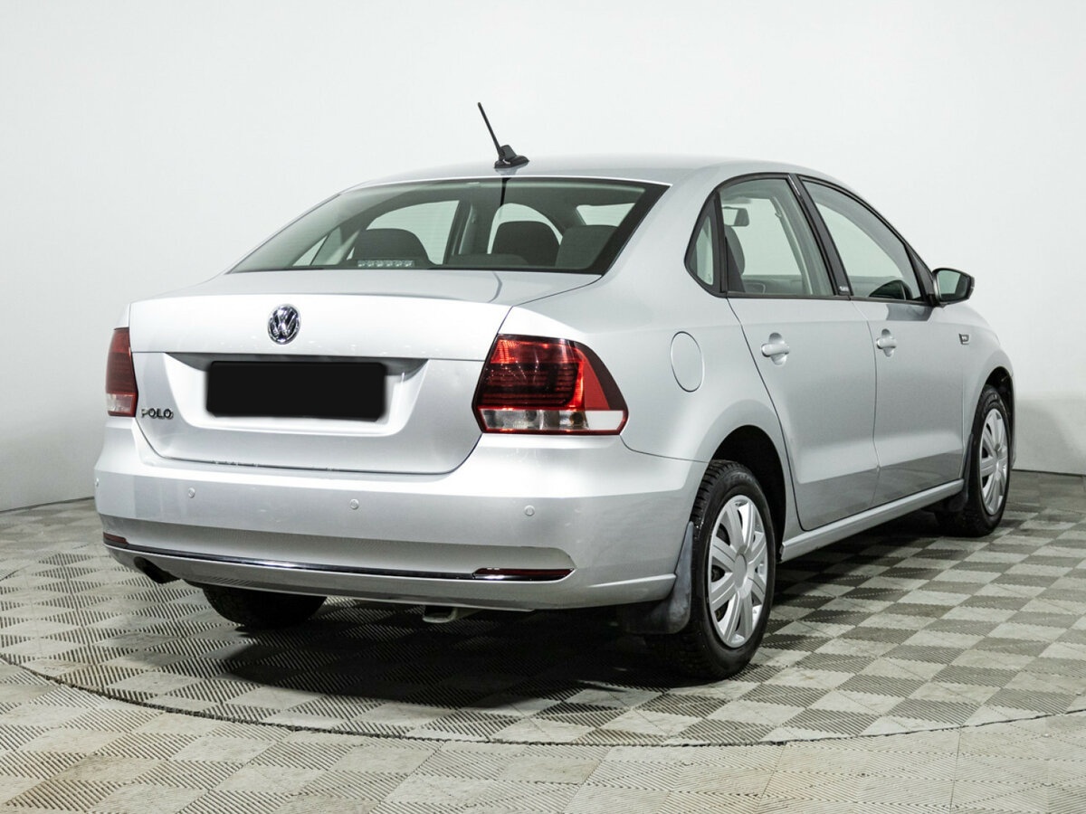 Купить Volkswagen Polo с пробегом. Фото: #4