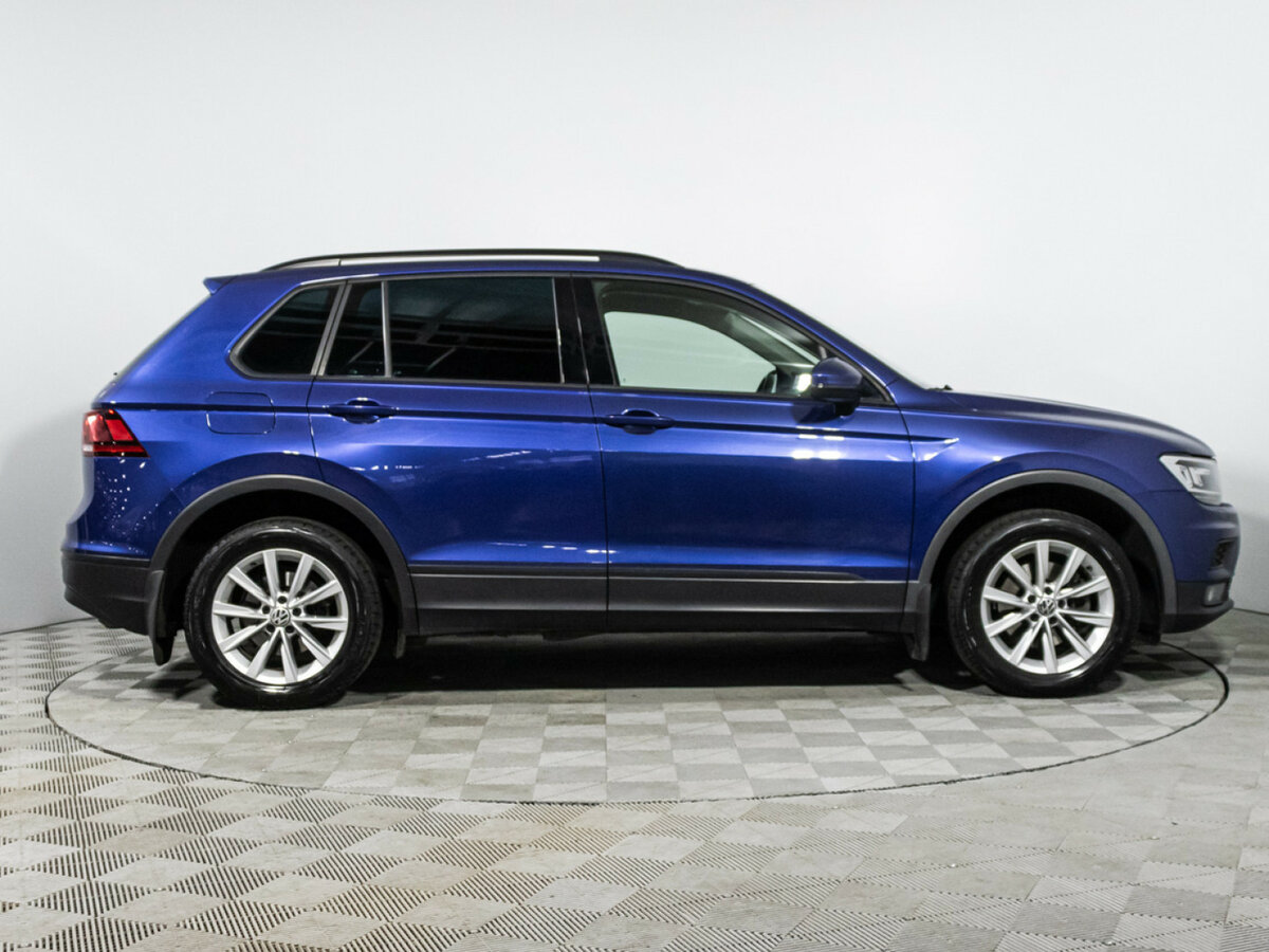 Купить Volkswagen Tiguan с пробегом. Фото: #3