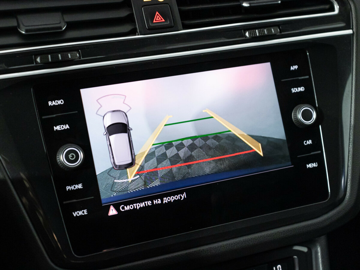Купить Volkswagen Tiguan с пробегом. Фото: #14