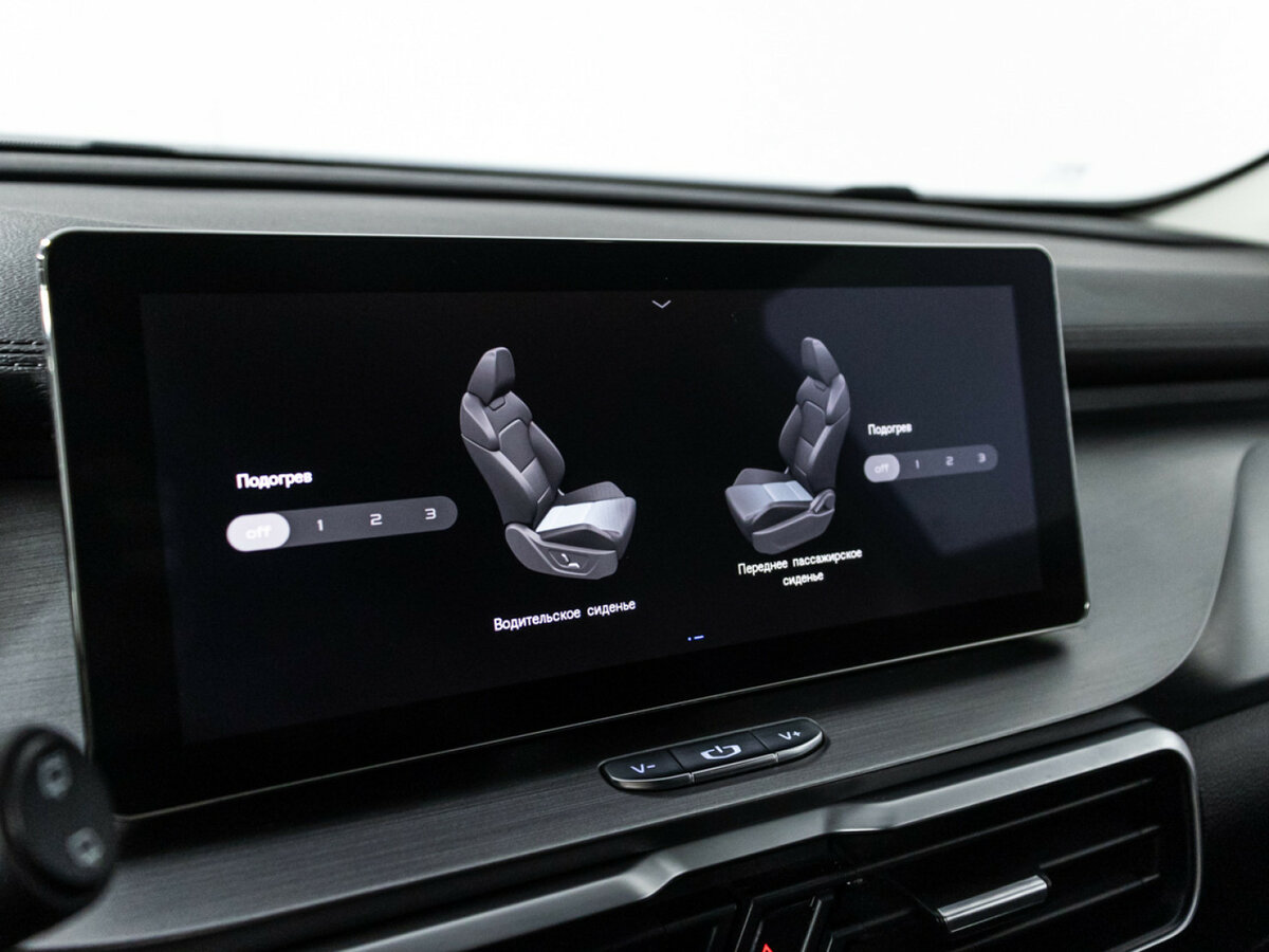 Купить Geely Coolray с пробегом. Фото: #16