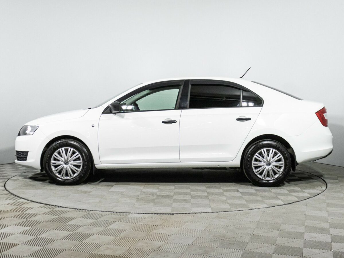 Купить Skoda Rapid с пробегом. Фото: #7