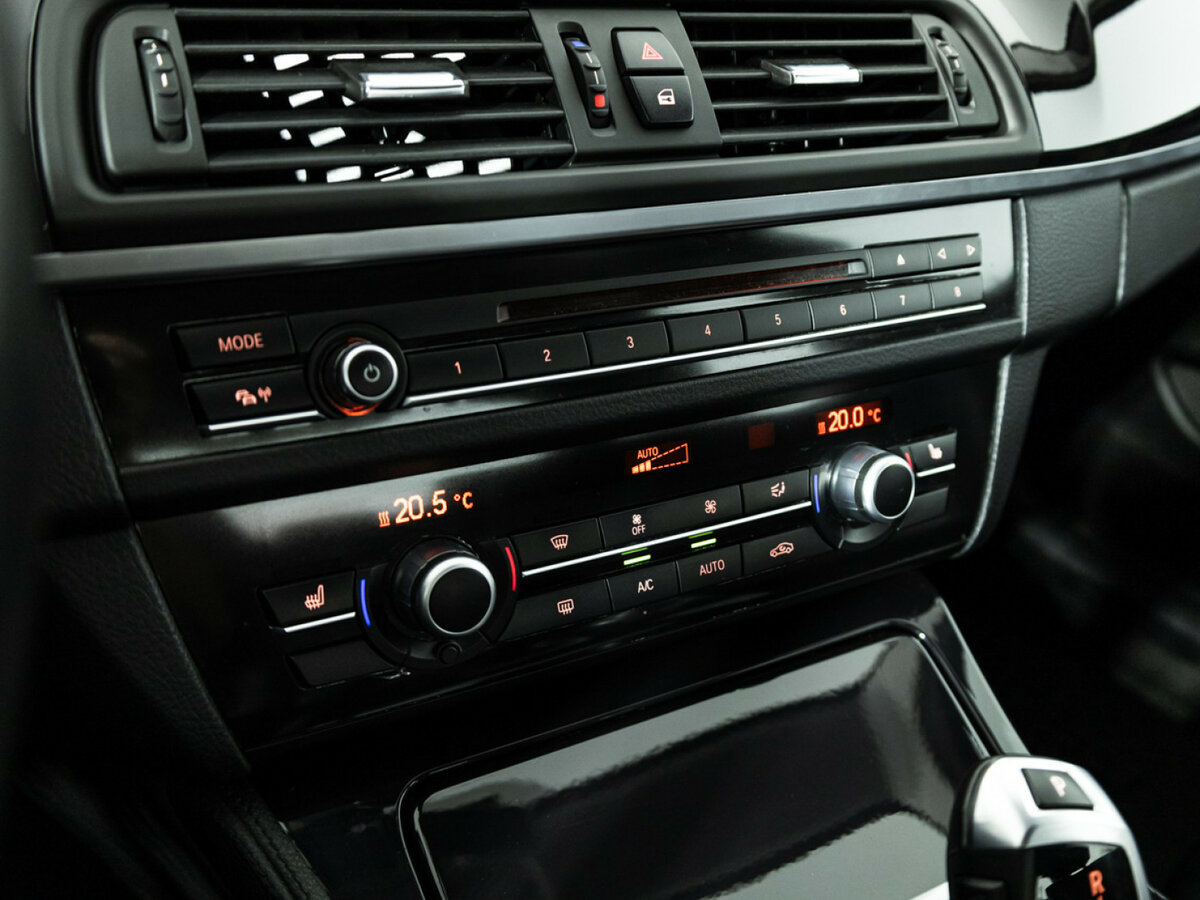 Купить BMW 5 серии с пробегом. Фото: #16