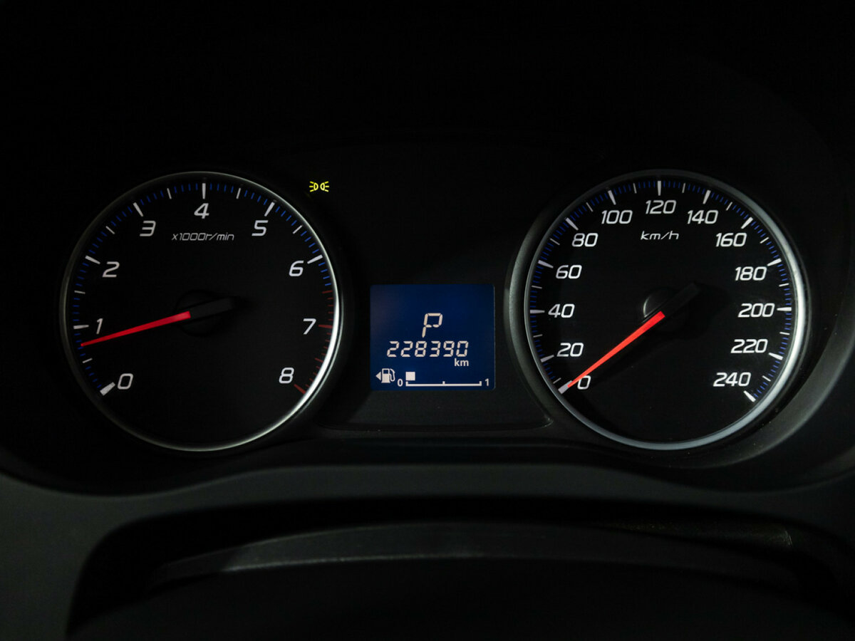 Купить Mitsubishi Outlander с пробегом. Фото: #9