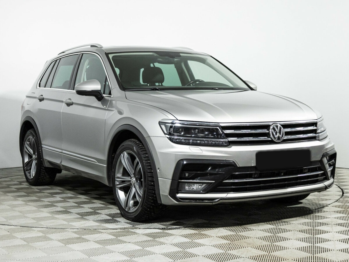 Купить Volkswagen Tiguan с пробегом. Фото: #2
