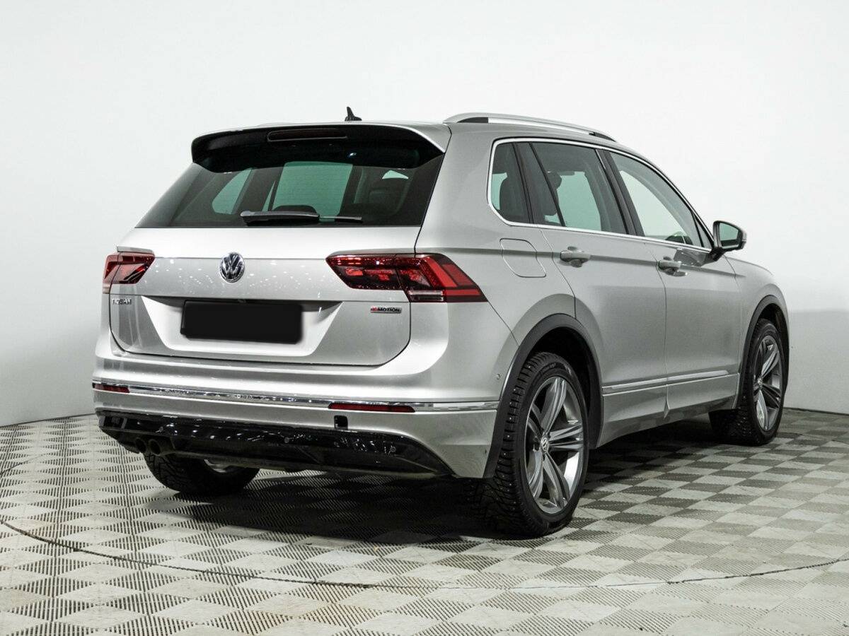 Купить Volkswagen Tiguan с пробегом. Фото: #4