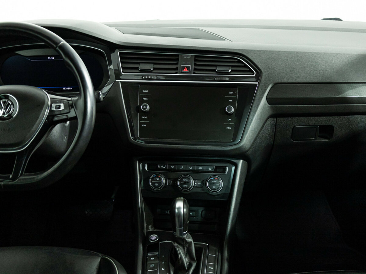 Купить Volkswagen Tiguan с пробегом. Фото: #13