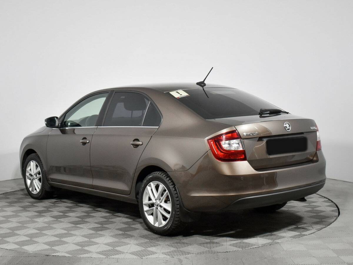 Купить Skoda Rapid с пробегом. Фото: #6