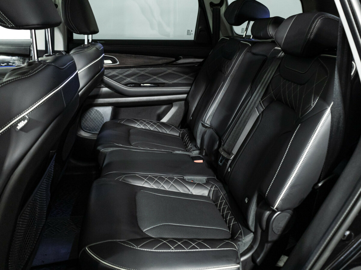 Купить EXEED VX с пробегом. Фото: #7