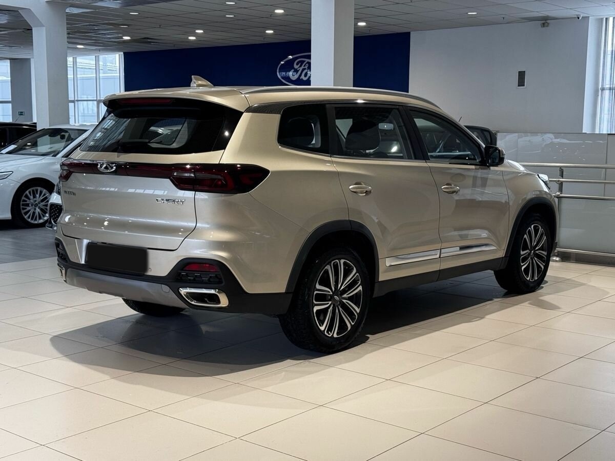 Купить Chery Tiggo 8 с пробегом. Фото: #3