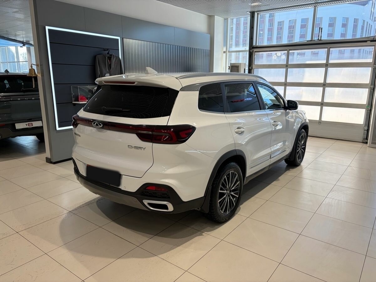 Купить Chery Tiggo 8 с пробегом. Фото: #3