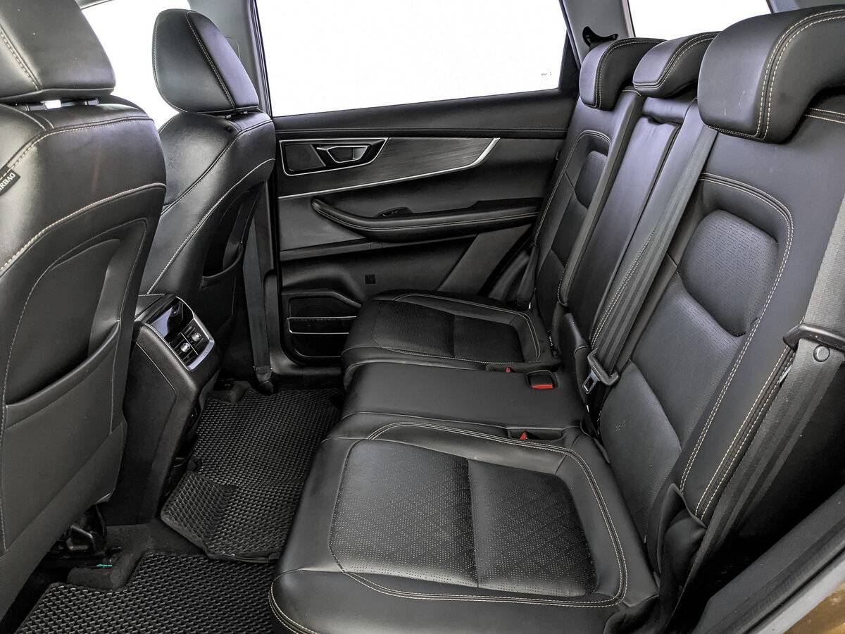 Купить Chery Tiggo 8 с пробегом. Фото: #17