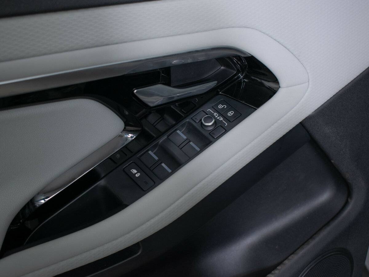 Купить Land Rover Range Rover Evoque с пробегом. Фото: #15