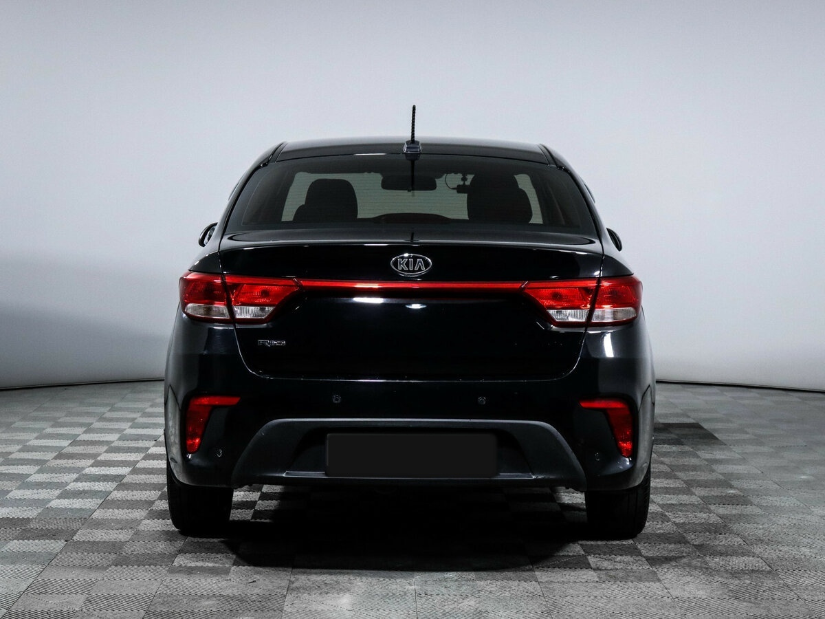 Купить Kia Rio с пробегом. Фото: #4