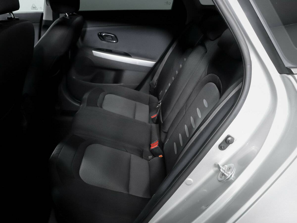 Купить Kia Ceed с пробегом. Фото: #7