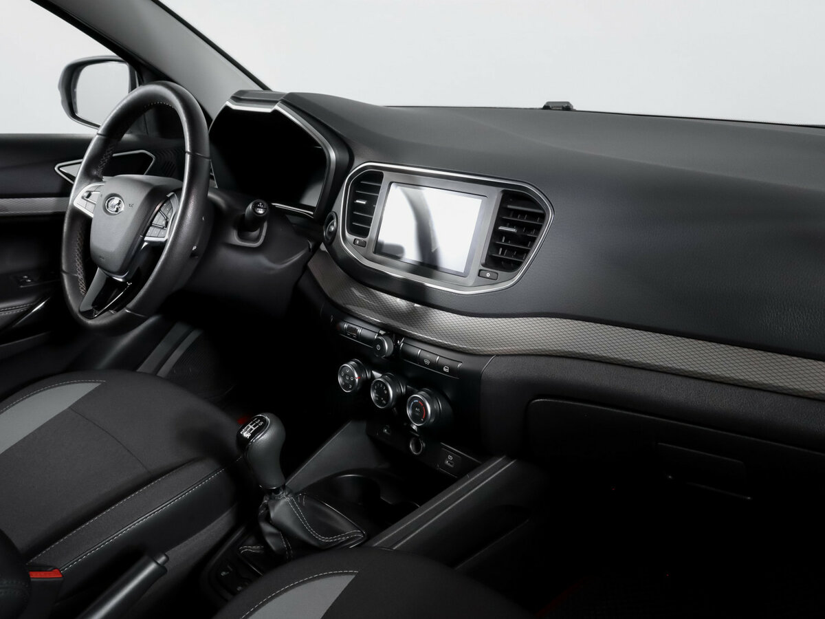 Купить Lada (ВАЗ) Vesta с пробегом. Фото: #6