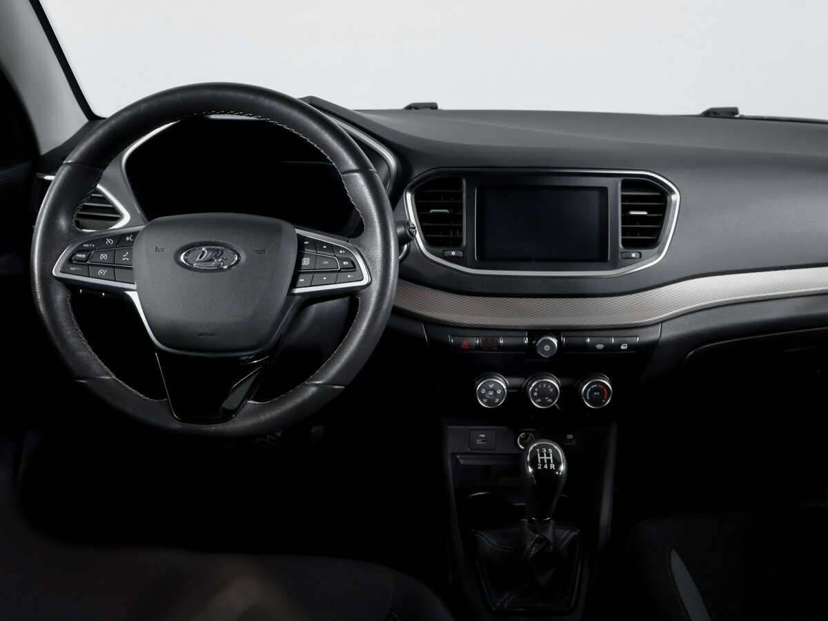 Купить Lada (ВАЗ) Vesta с пробегом. Фото: #9