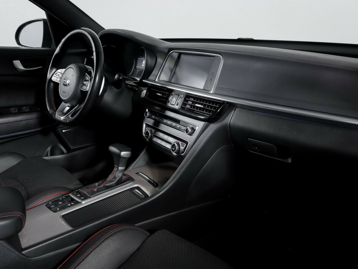 Купить Kia Optima с пробегом. Фото: #8