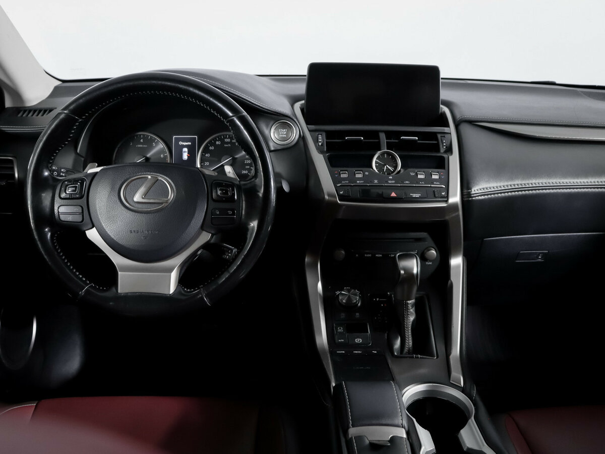 Купить Lexus NX с пробегом. Фото: #9