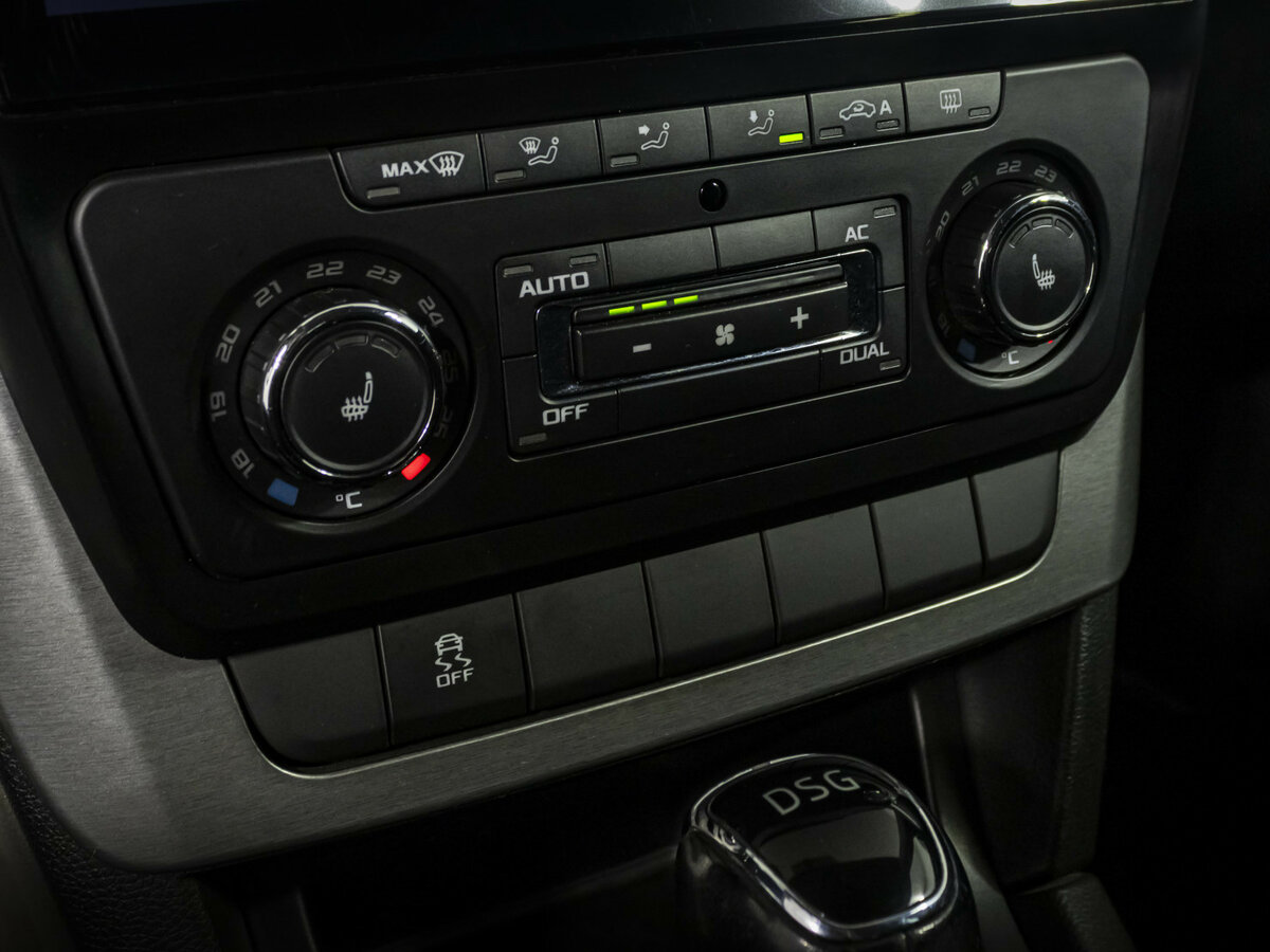 Купить Skoda Yeti с пробегом. Фото: #11