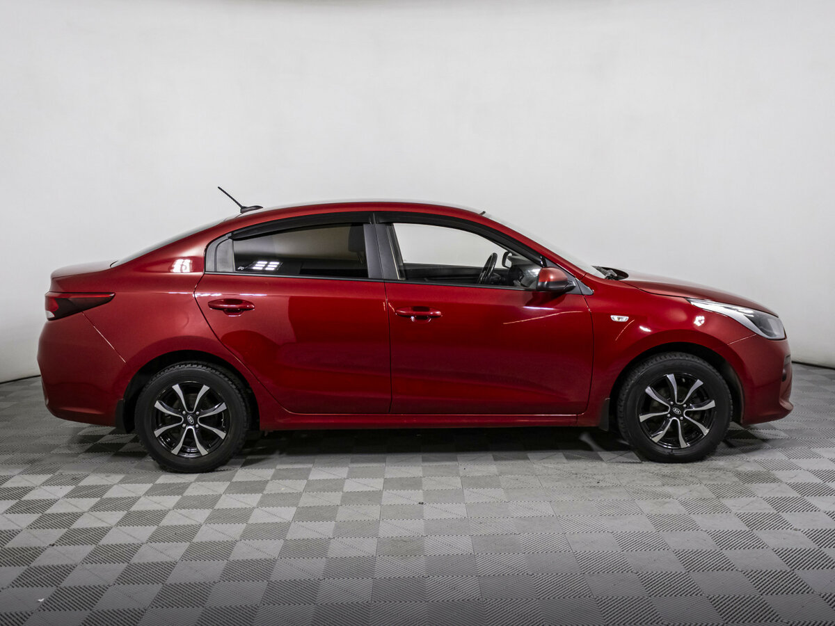 Купить Kia Rio с пробегом. Фото: #3