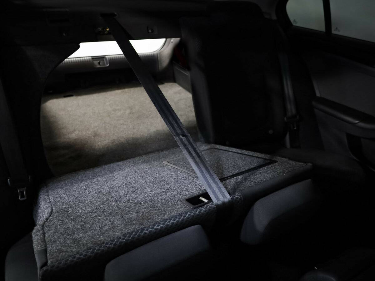 Купить Volkswagen Jetta с пробегом. Фото: #19