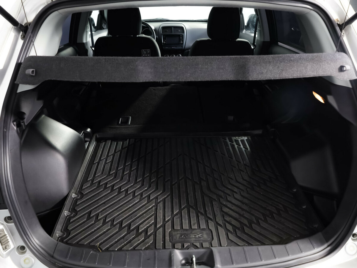 Купить Mitsubishi ASX с пробегом. Фото: #21