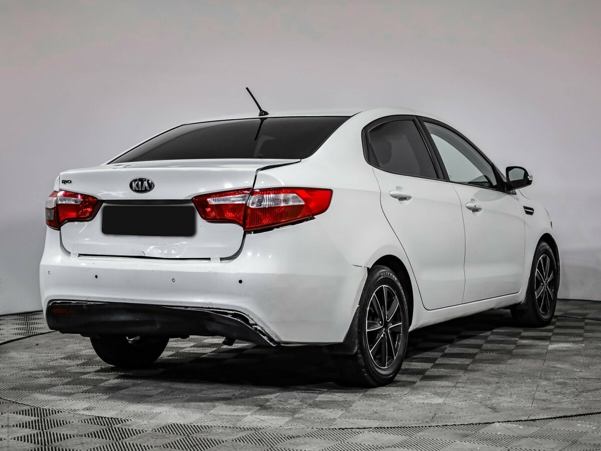 Купить Kia Rio с пробегом. Фото: #3
